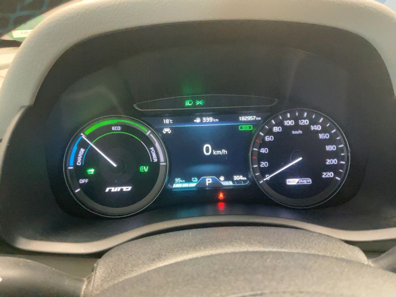 Kia Niro 1.6 Hybrid Premium — zdjęcie 13
