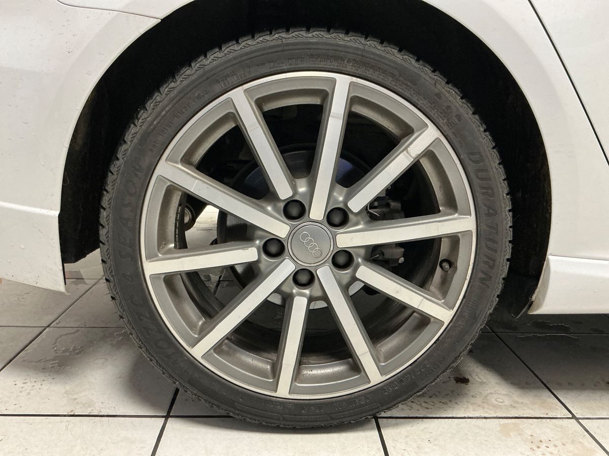 Audi A3 2019 — photo 10