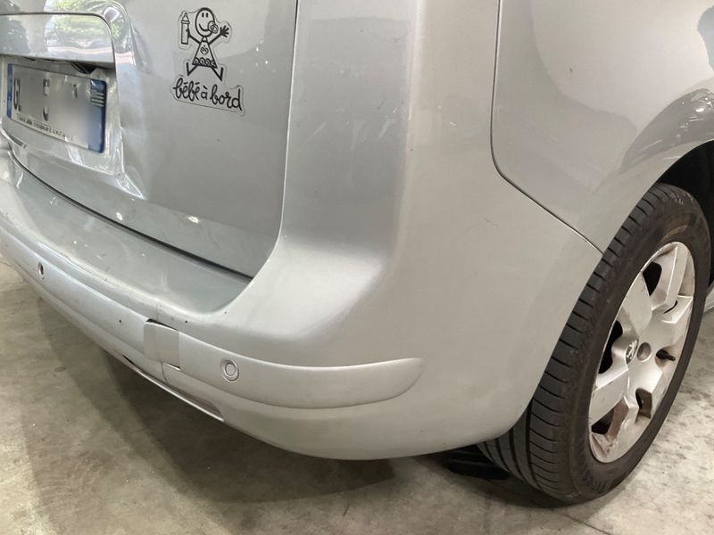 Peugeot 5008 1.6 HDi Allure 2014 – снимка 39