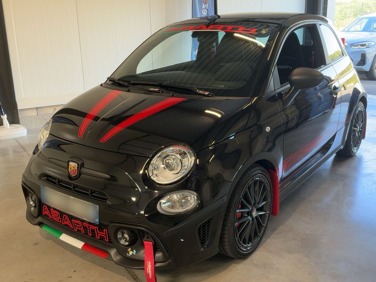 Abarth 595 2022