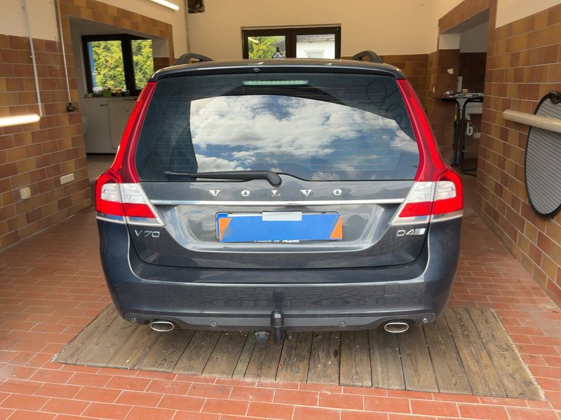 Volvo V70 2.0 D4 Momentum — zdjęcie 5