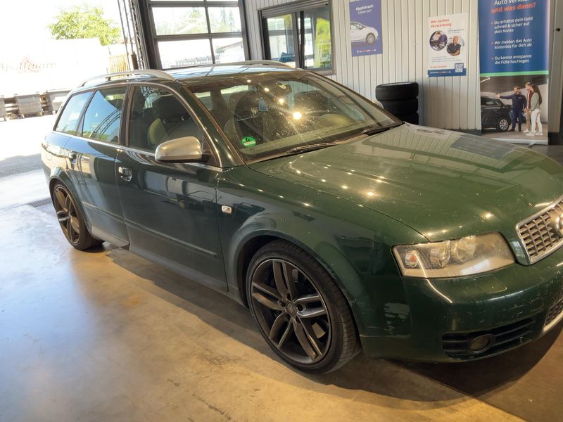 Audi S4 4.2 V8 quattro — zdjęcie 8