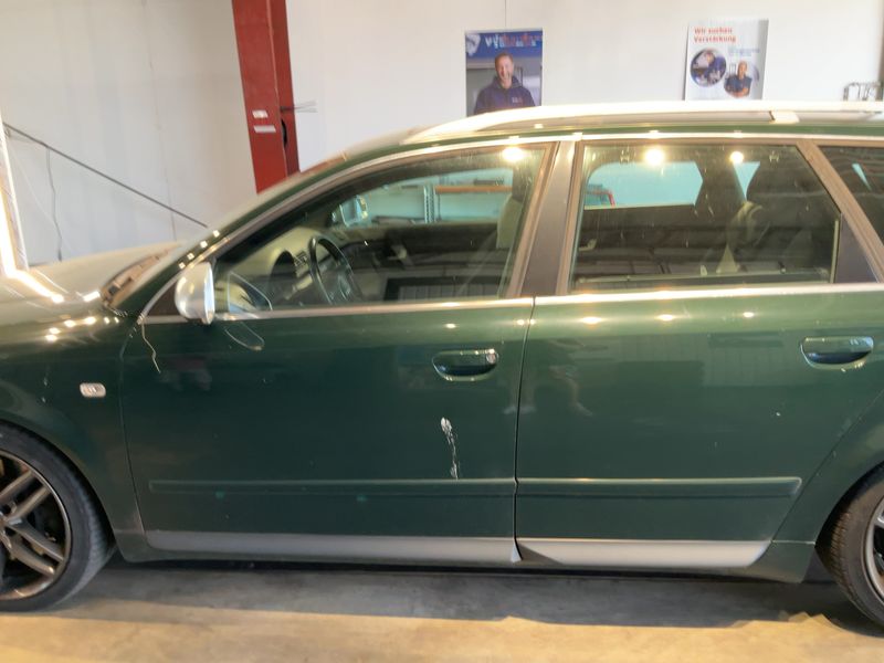 Audi S4 4.2 V8 quattro — zdjęcie 4