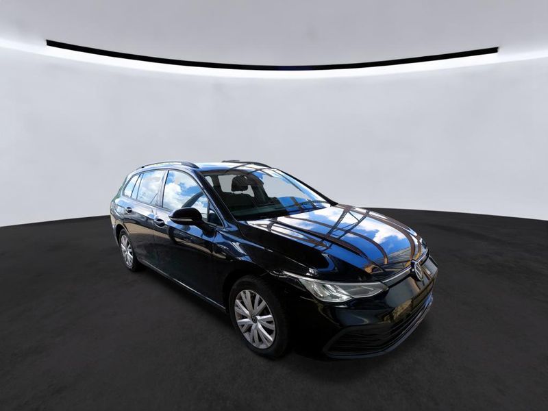 Volkswagen Golf VIII 2.0 TDI Life — zdjęcie 13