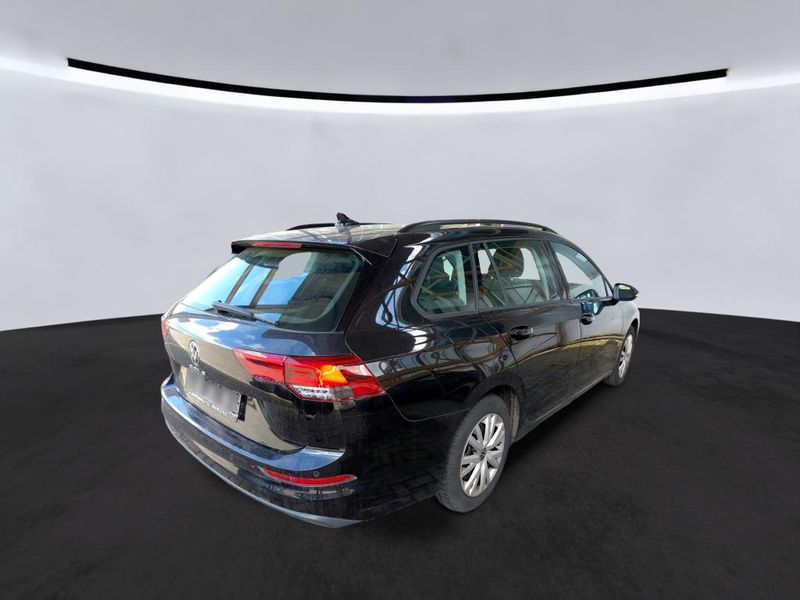 Volkswagen Golf VIII 2.0 TDI Life — zdjęcie 15