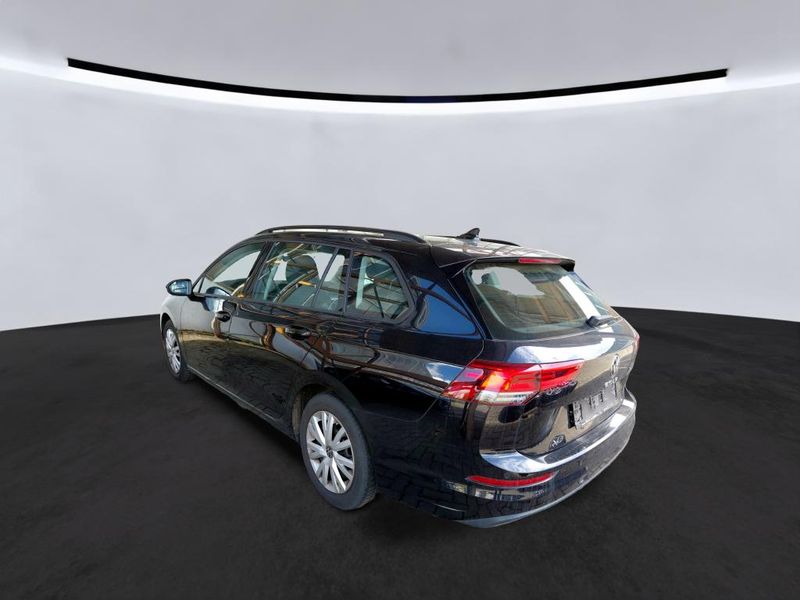 Volkswagen Golf VIII 2.0 TDI Life — zdjęcie 14