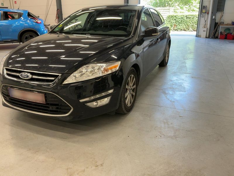 Ford Mondeo 2.0 TDCi Ambiente 2013 – снимка 1