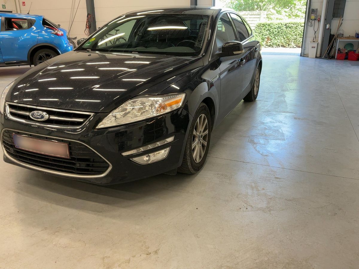 Ford Mondeo 2013