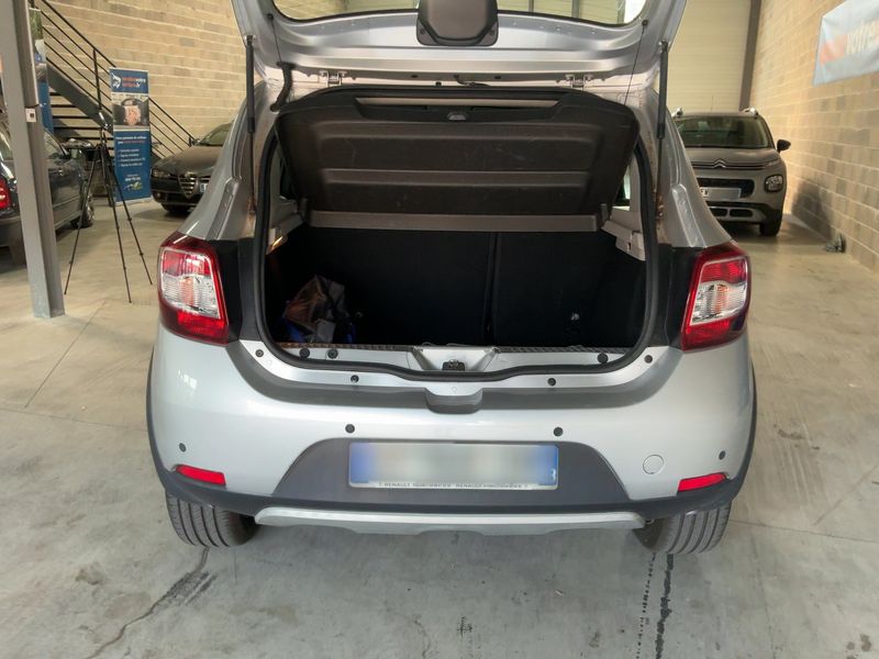 Dacia Sandero 0.9 TCe Stepway Prestige — zdjęcie 10