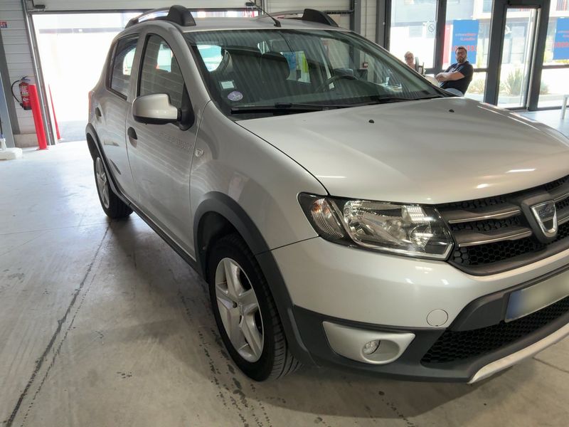 Dacia Sandero 0.9 TCe Stepway Prestige — zdjęcie 8
