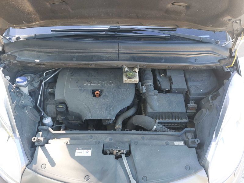 Citroen C4 Grand Picasso 2.0 HDi Exclusive 2011 – снимка 8