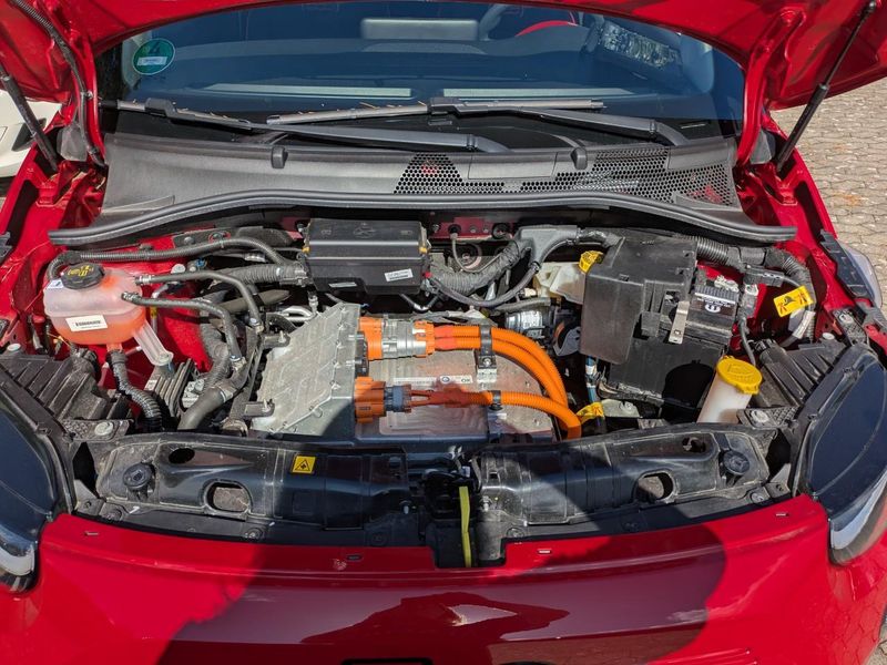 Fiat 500e electric drive 87 kW Red — zdjęcie 5