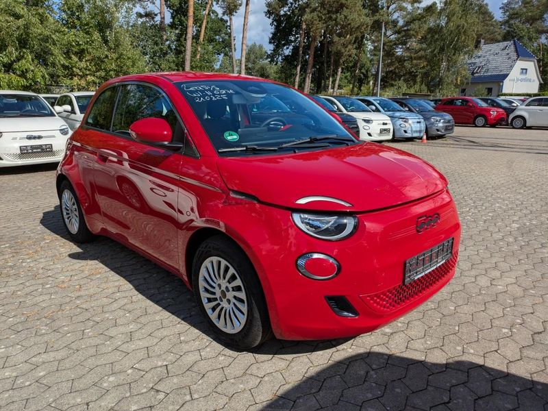 Fiat 500e electric drive 87 kW Red — zdjęcie 4
