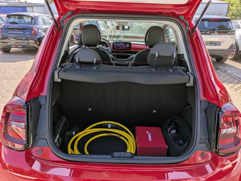 Fiat 500e electric drive 87 kW Red — zdjęcie 6