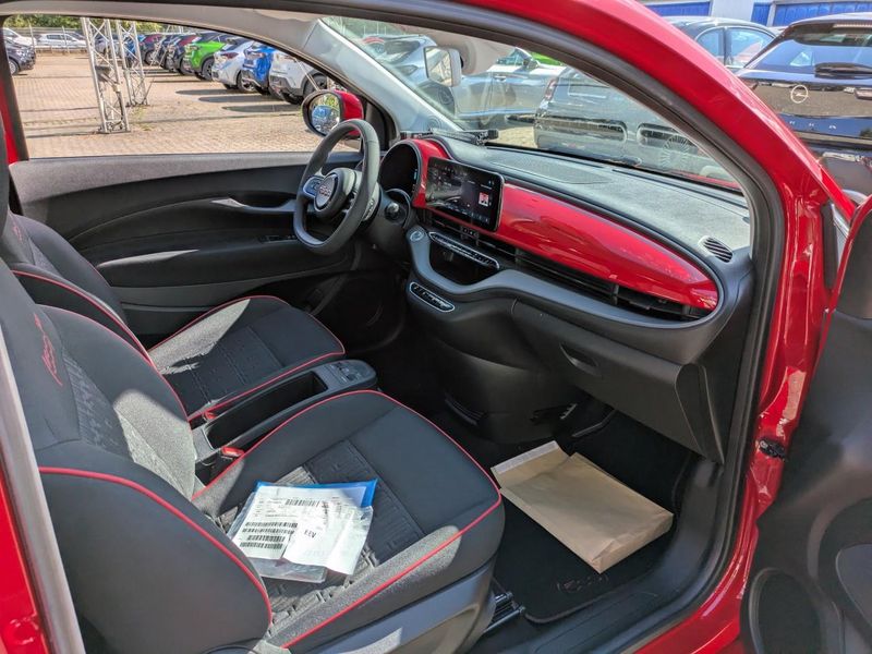 Fiat 500e electric drive 87 kW Red — zdjęcie 7