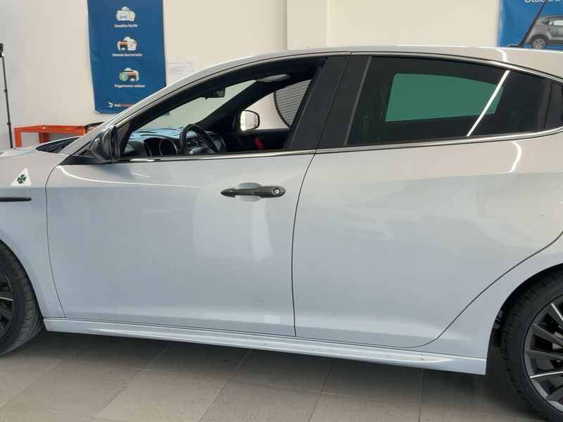 Alfa Romeo Giulietta 1.8 Turbo Quadrifoglio Verde — zdjęcie 4