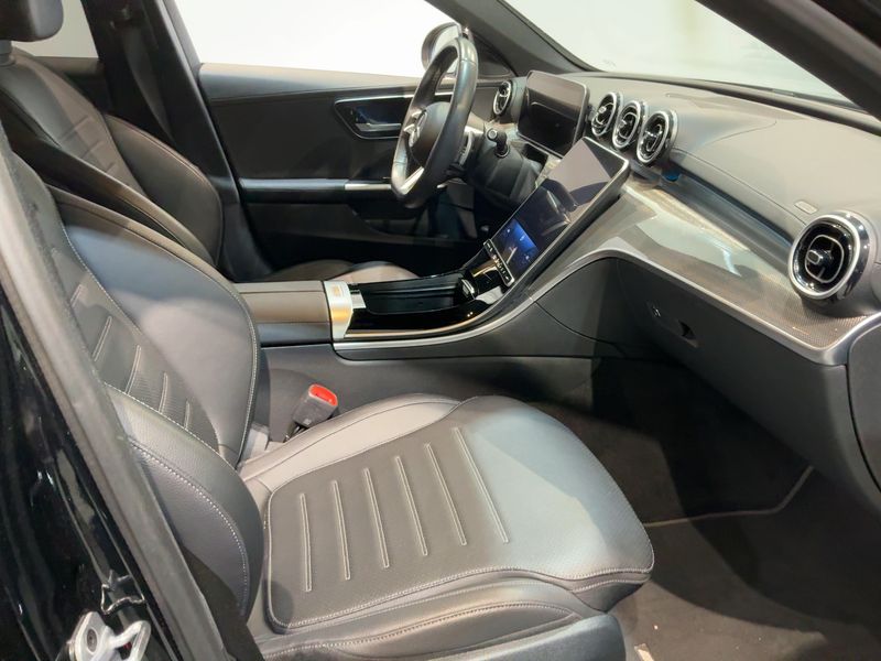 Mercedes-Benz C-Klasse C 220 d Mild-Hybrid T AMG Line — zdjęcie 11