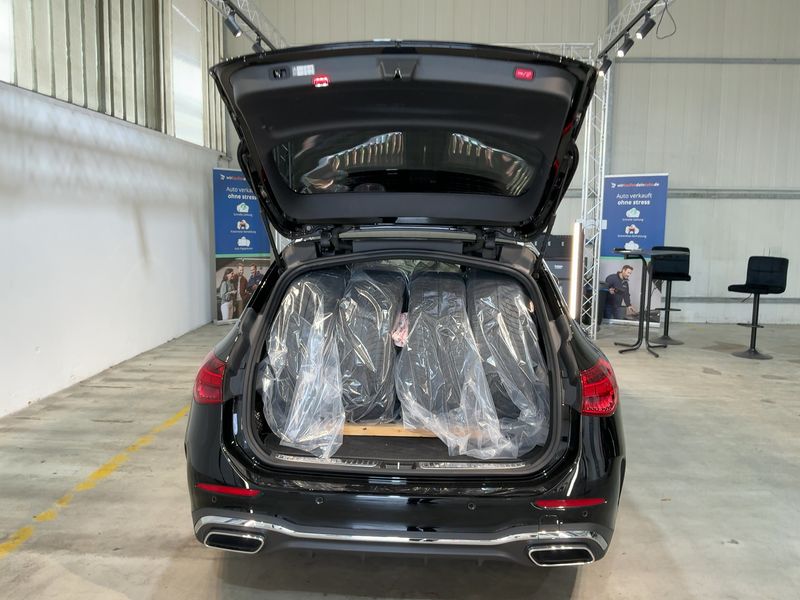 Mercedes-Benz C-Klasse C 220 d Mild-Hybrid T AMG Line — zdjęcie 10