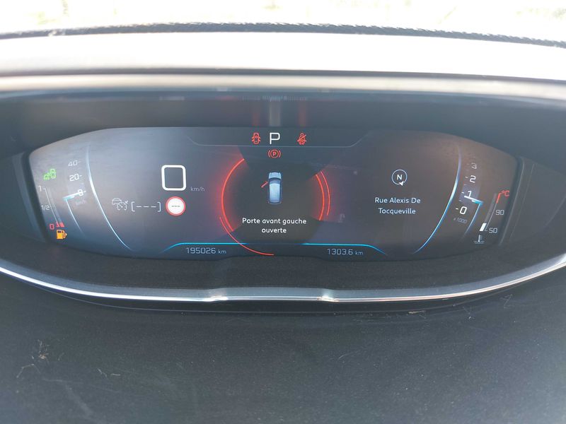 Peugeot 3008 2.0 Blue-HDi GT 2017 – снимка 12