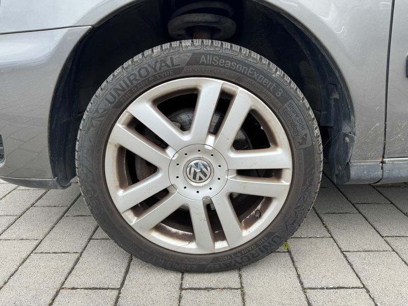 Volkswagen Sharan 1.9 TDI Trendline — zdjęcie 17