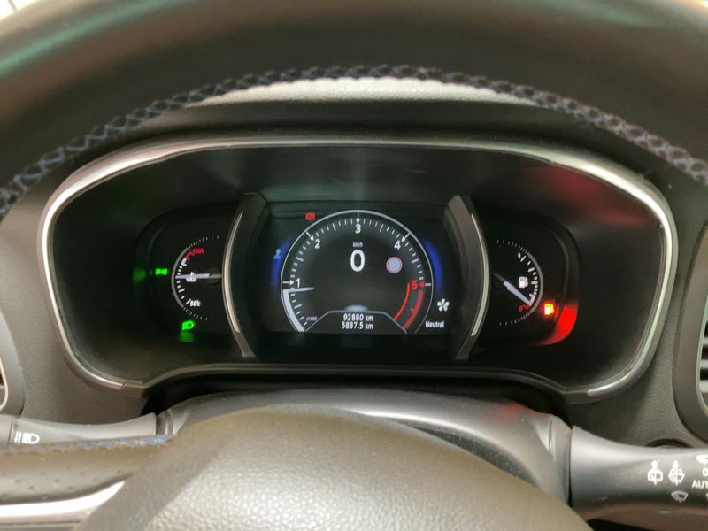 Renault Megane 1.6 dCi Energy GT-Line — zdjęcie 13