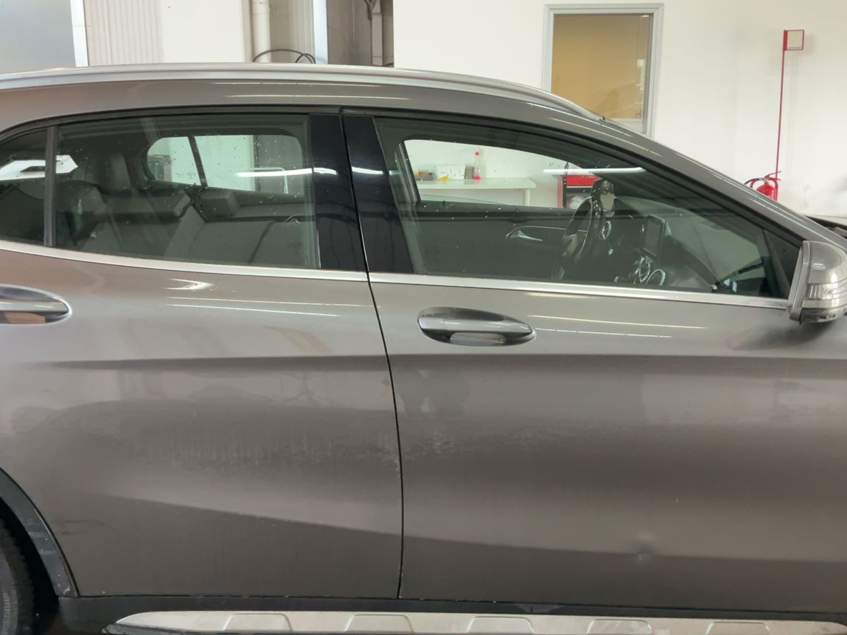 Mercedes-Benz GLA-Klasse 2015 — photo 11