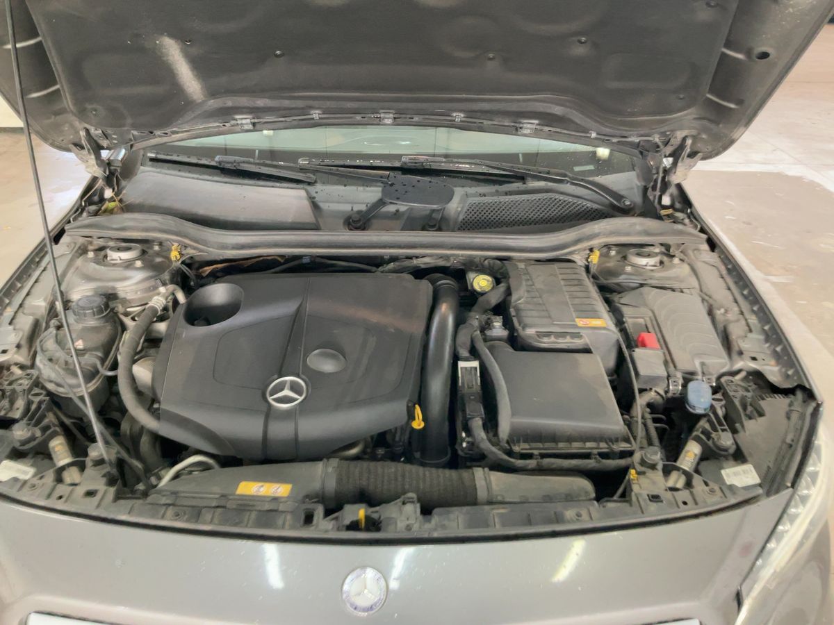 Mercedes-Benz GLA-Klasse 2015 — photo 42