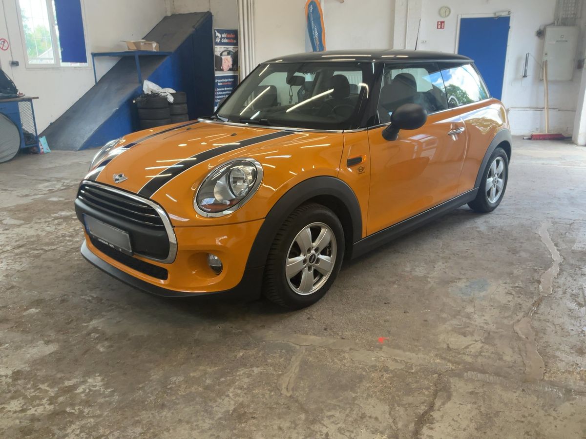 MINI One 2016
