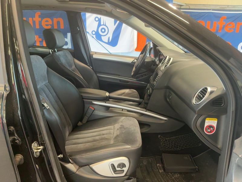 Mercedes-Benz M-Klasse ML 320 CDI — zdjęcie 11
