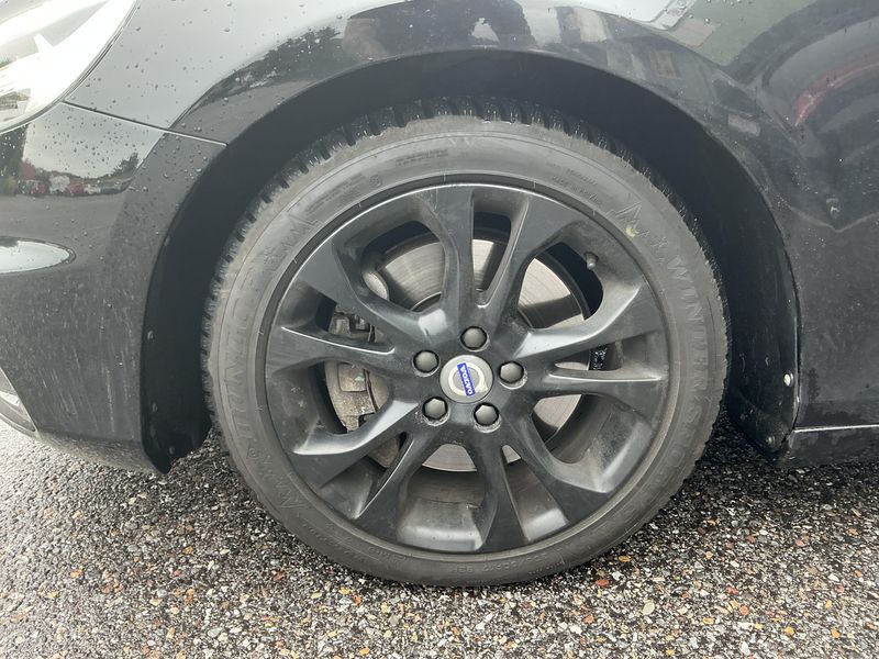 Volvo V40 2.0 D3 R-Design 2016 – снимка 3