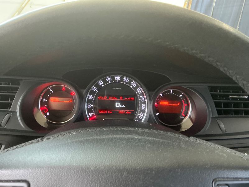 Citroen C5 2.0 HDi Exclusive — zdjęcie 13