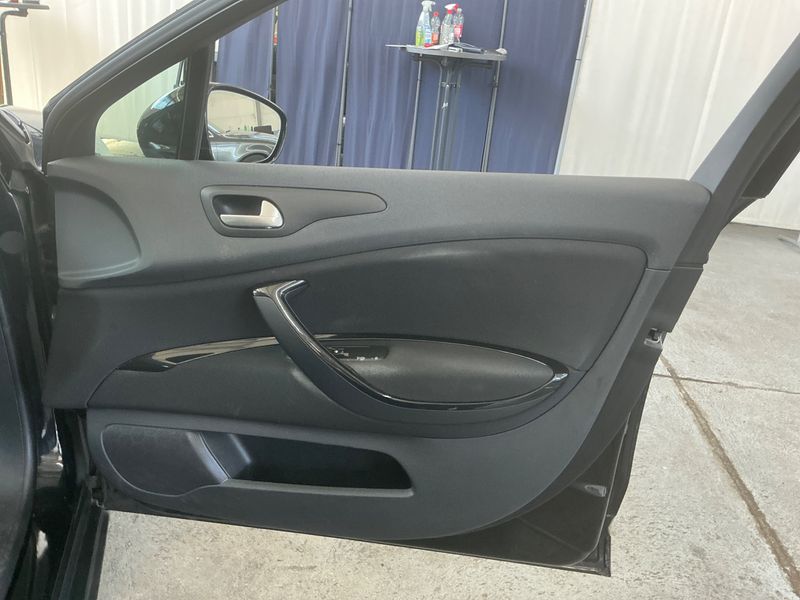 Citroen C5 2.0 HDi Exclusive 2013 – снимка 30