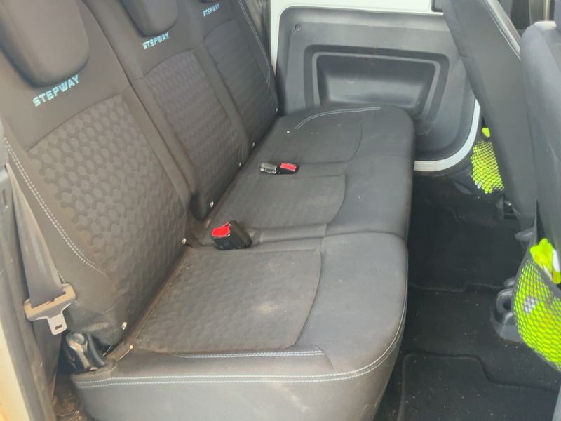 Dacia Dokker 1.5 dCi Diesel Stepway — zdjęcie 14