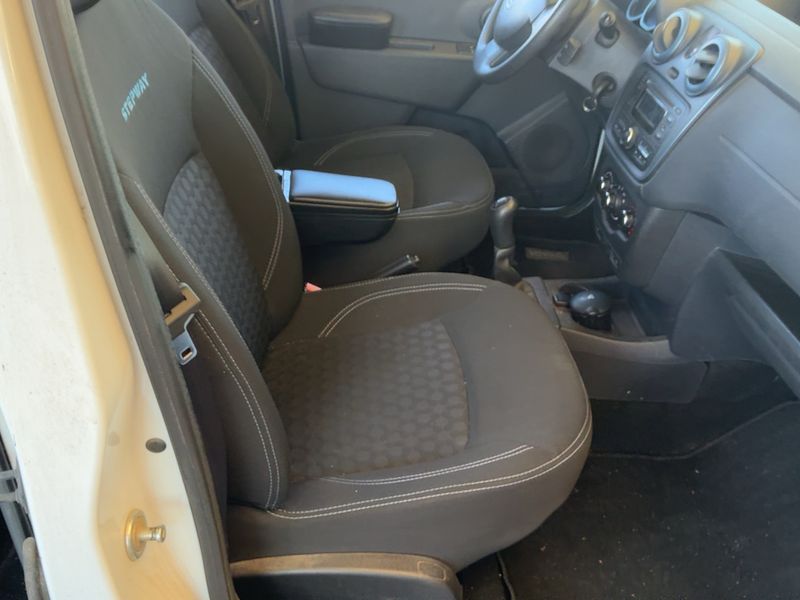 Dacia Dokker 1.5 dCi Diesel Stepway — zdjęcie 11