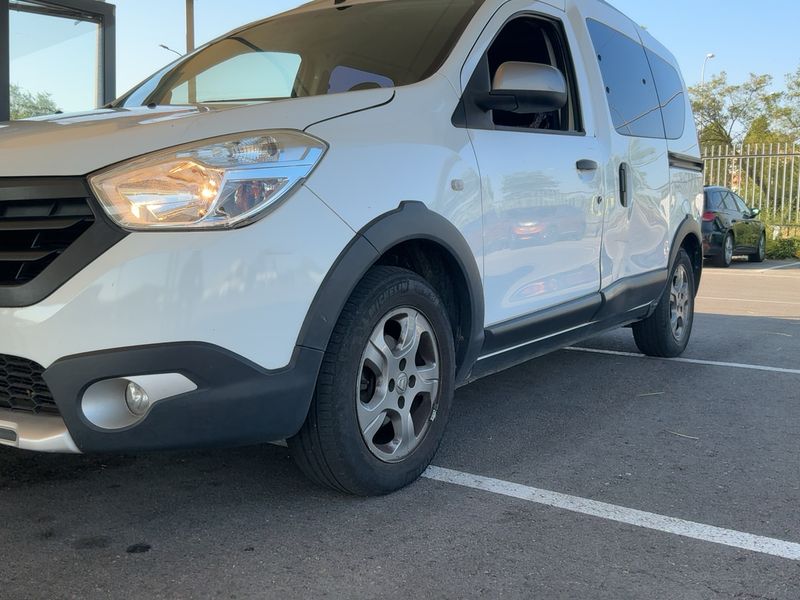 Dacia Dokker 1.5 dCi Diesel Stepway — zdjęcie 2