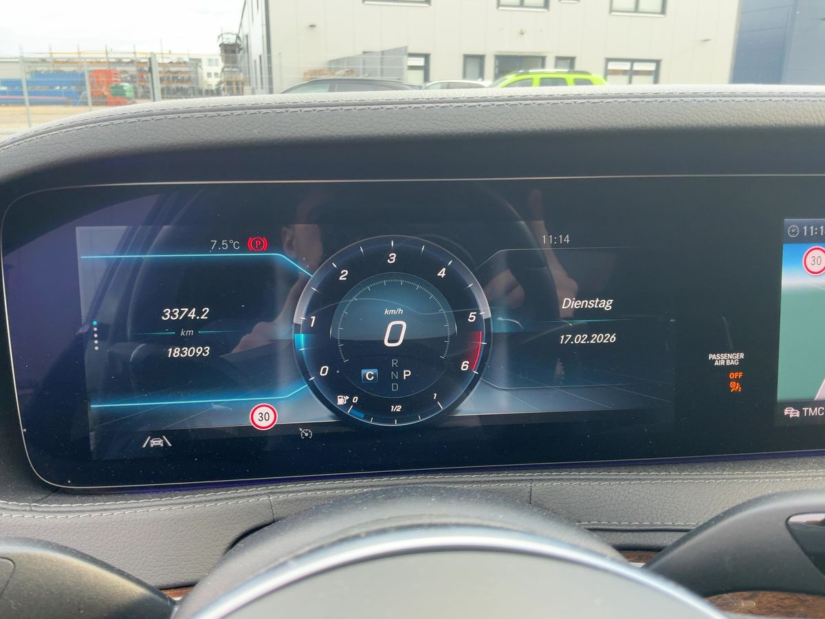 Mercedes-Benz S-Klasse 2020 — photo 19