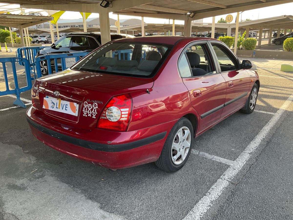 Hyundai Elantra d'occasion