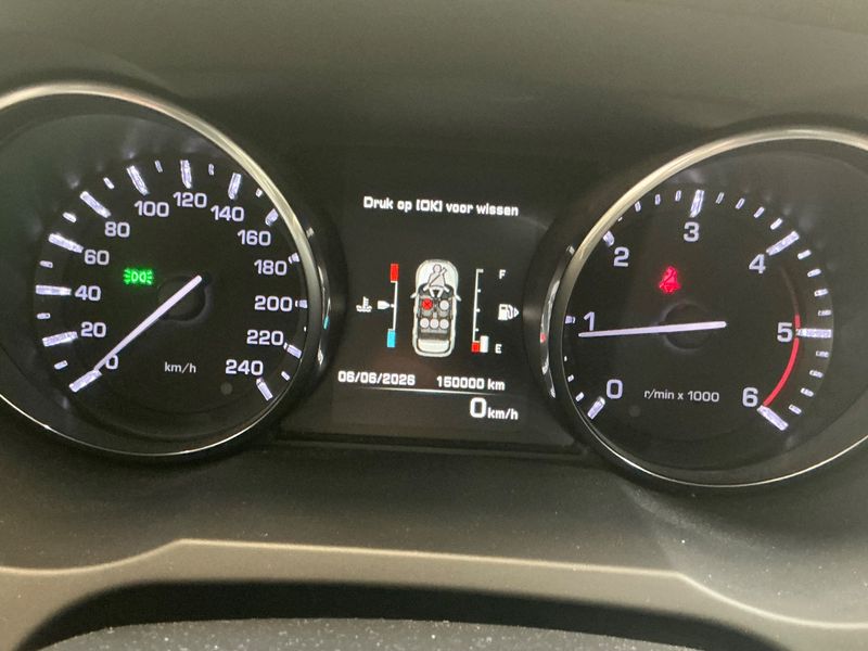 Land Rover Evoque 2.2 Td4 Pure Technik — zdjęcie 13