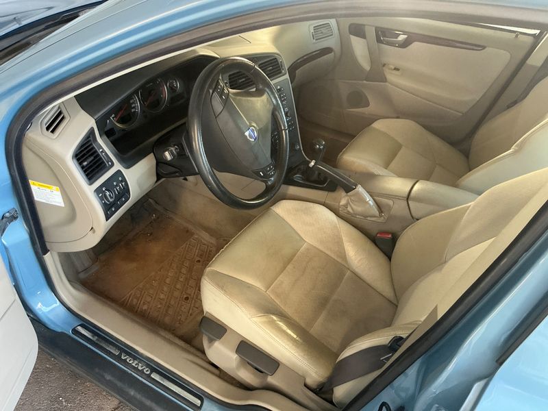 Volvo S60 2.4 Comfort — zdjęcie 3