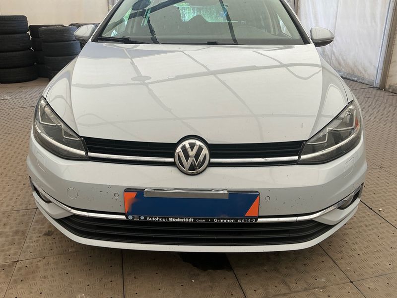 Volkswagen Golf VII 1.5 TSI ACT Sound 2017 – снимка 44