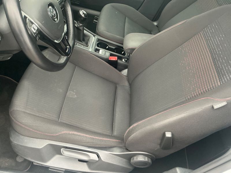 Volkswagen Golf VII 1.5 TSI ACT Sound 2017 – снимка 39