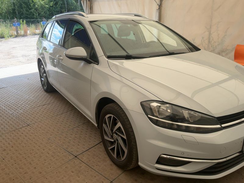 Volkswagen Golf VII 1.5 TSI ACT Sound 2017 – снимка 12