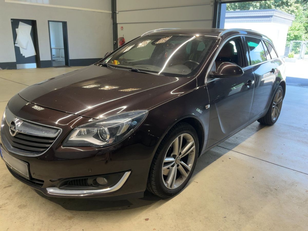 Opel Insignia 2015 — photo 1