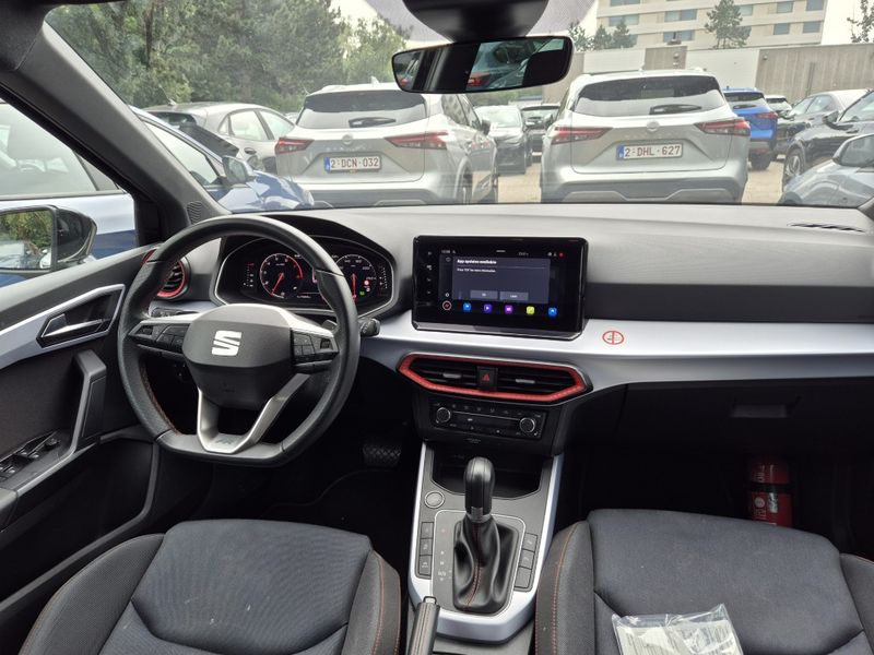 Seat Arona 1.0 TSI FR — zdjęcie 7