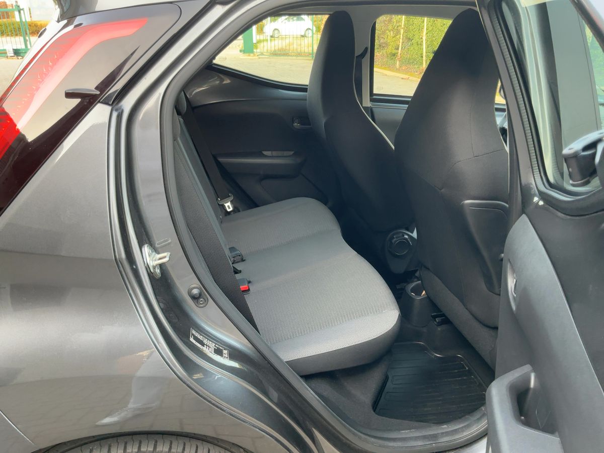 Toyota Aygo 2021 — photo 20