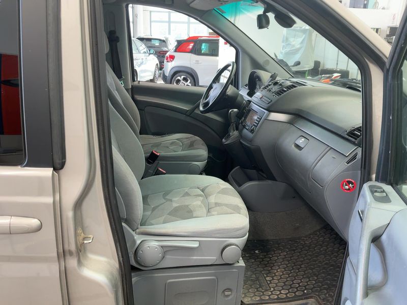 Mercedes-Benz Viano 3.0 CDI lang — zdjęcie 11