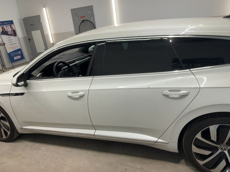 Volkswagen Arteon Shooting Brake 2.0 TDI R-Line 4Motion — zdjęcie 4