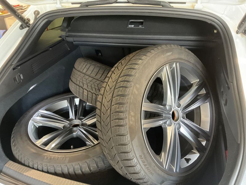 Volkswagen Arteon Shooting Brake 2.0 TDI R-Line 4Motion 2023 – снимка 15