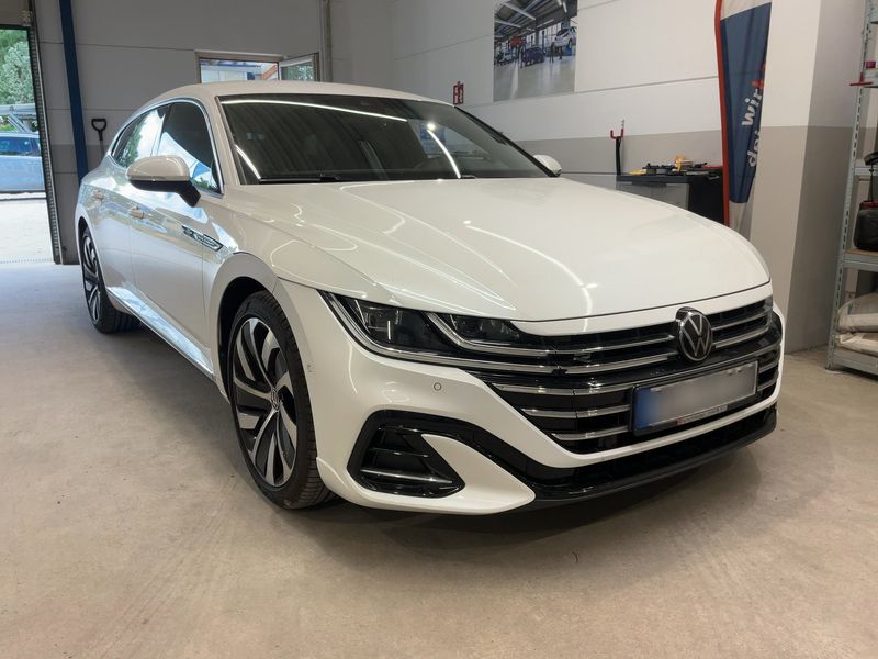 Volkswagen Arteon Shooting Brake 2.0 TDI R-Line 4Motion — zdjęcie 8