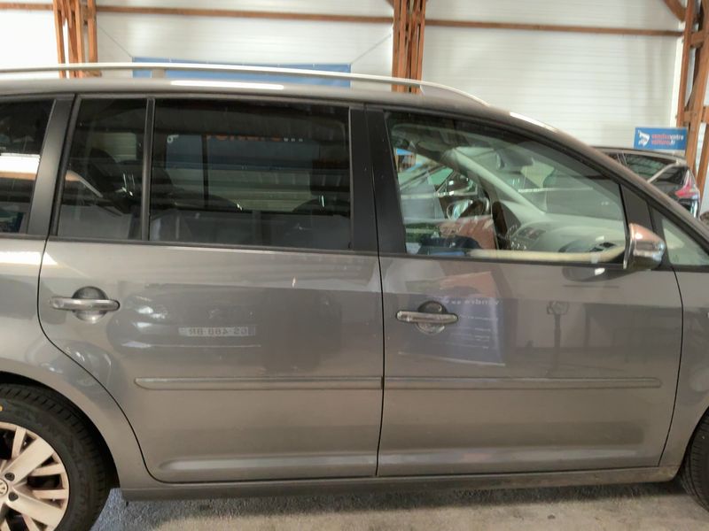 Volkswagen Touran 1.2 TSI Life — zdjęcie 7